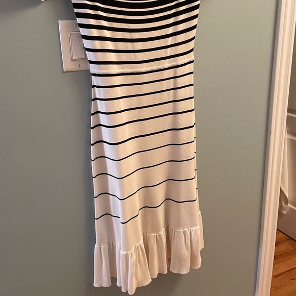 BCBG small Black White Cocktail dress - Picture 2 of 3